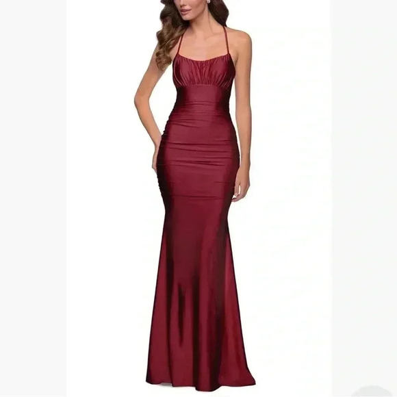 La Femme Open Back Jersey Modest Prom Gown 29873 in Burgundy Wine Red Size 2 - Picture 2 of 11